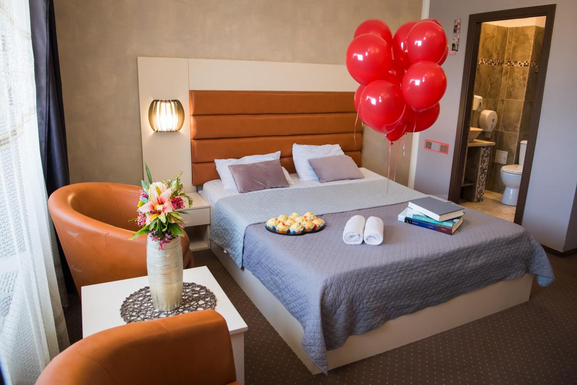 Mbi Travel Inn Craiova Bagian luar foto